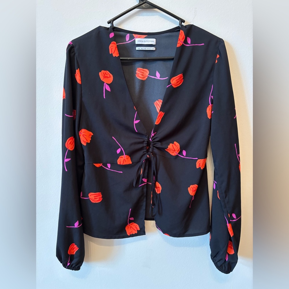 Urban Outfitters 70s Tie Front Blouse M